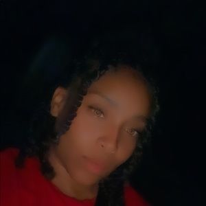 Meet your Posher, Jaela